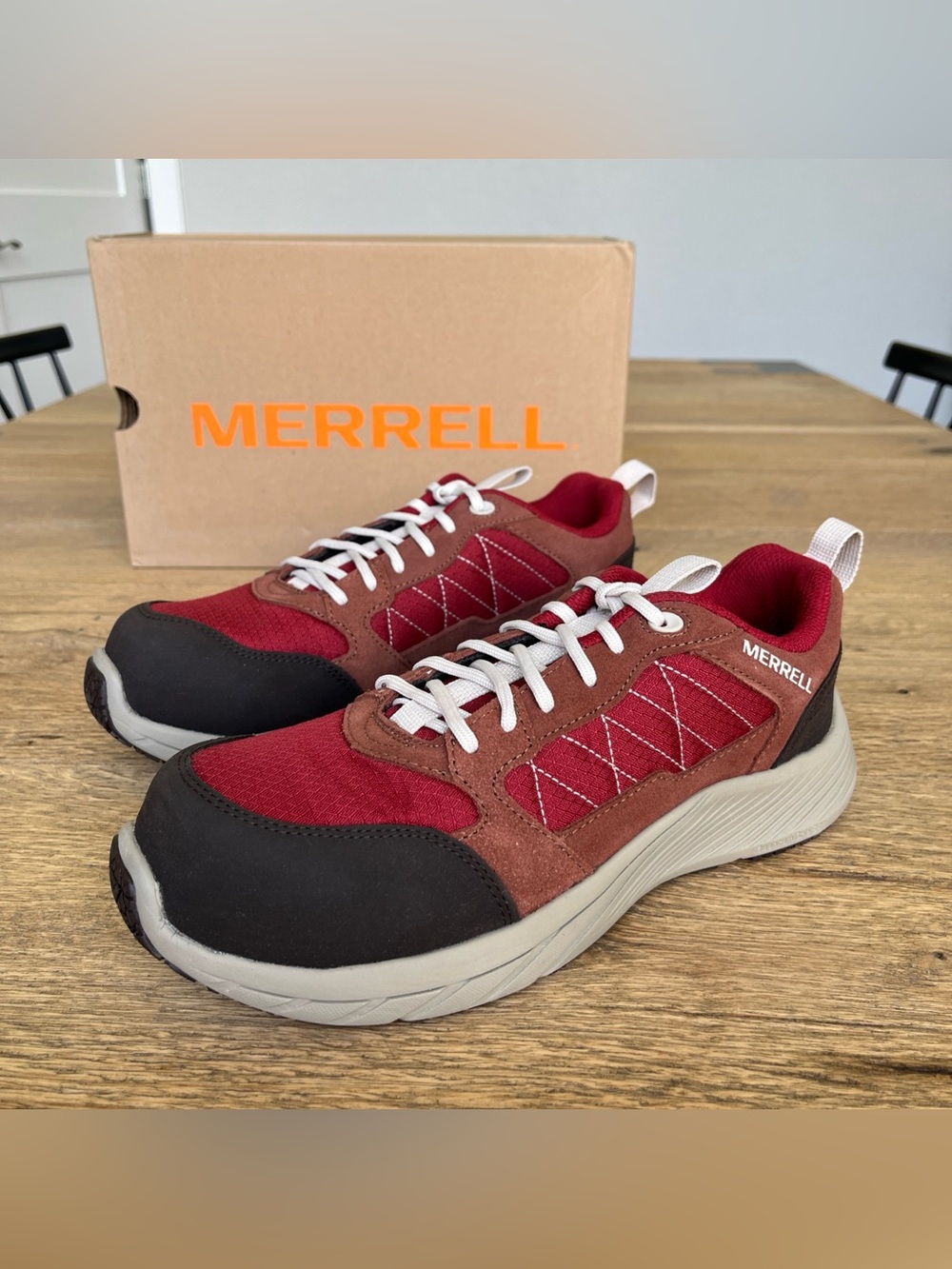 Size 9 Women’s Merrell Alpine Carbon Fiber Toe Red/Brown Work Sneakers J005240